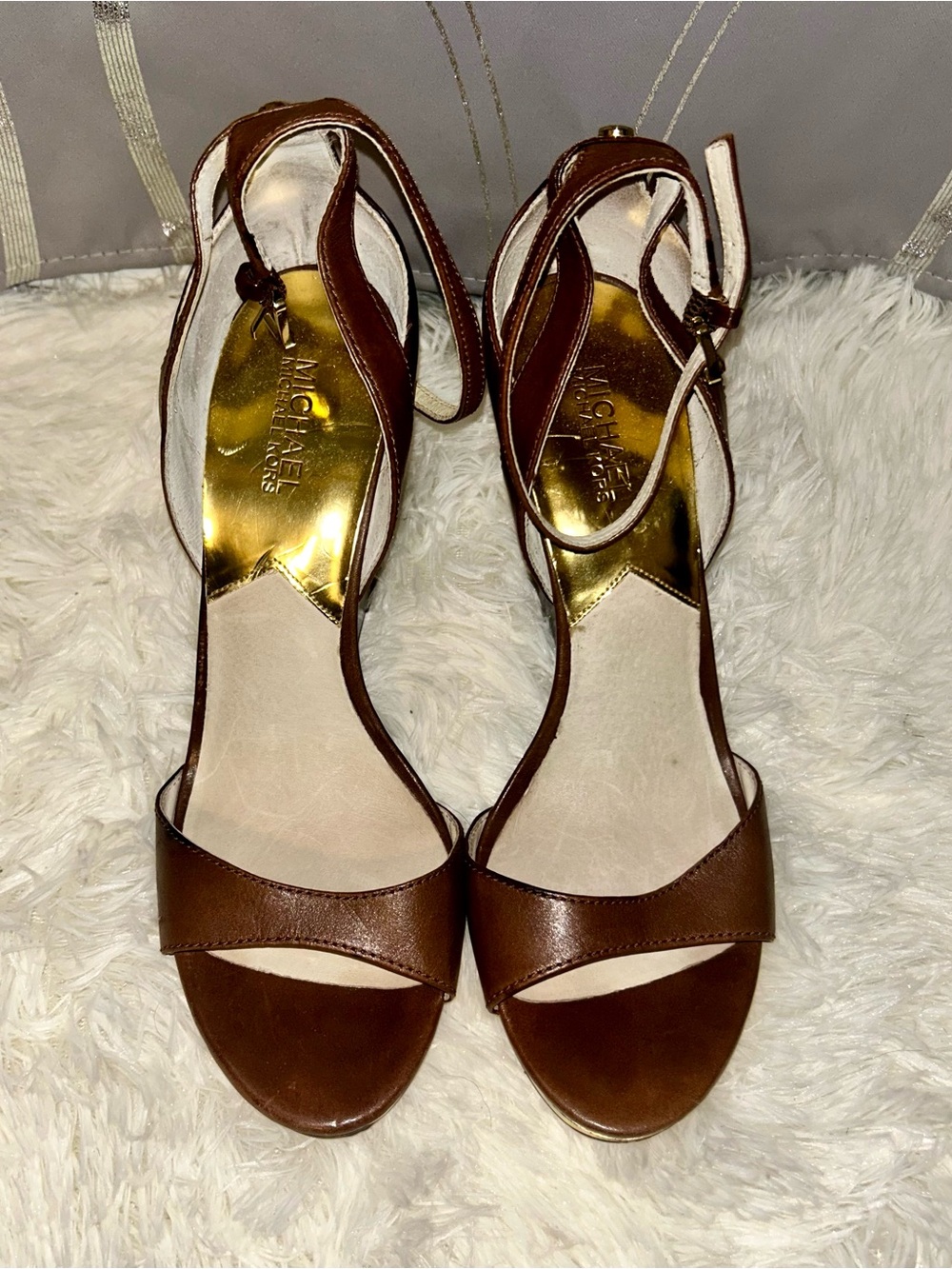 Beautiful Michael Kors Brown Leather Open-Toe Unique Wedge Heels w/Ankle-straps!